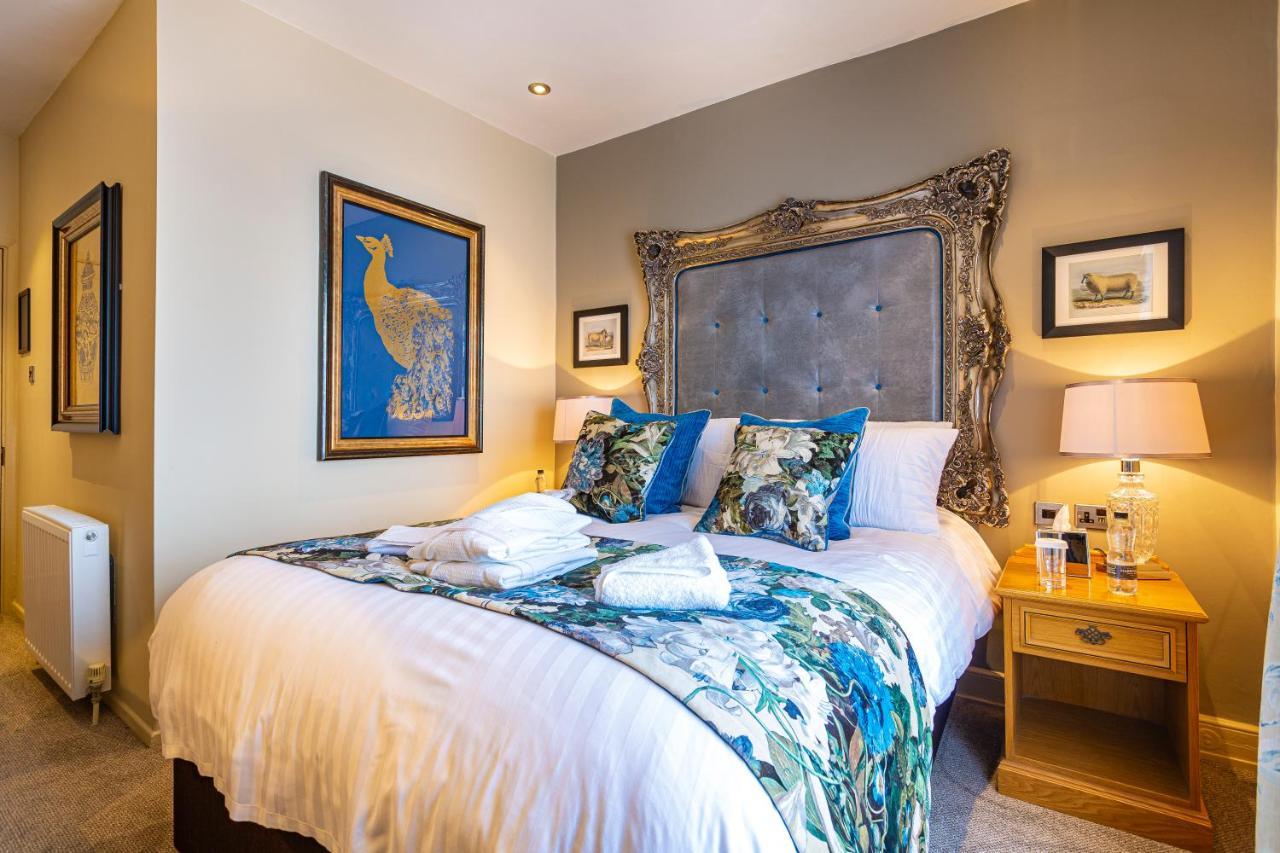 The Rutland Arms Hotel, Bakewell, Derbyshire المظهر الخارجي الصورة