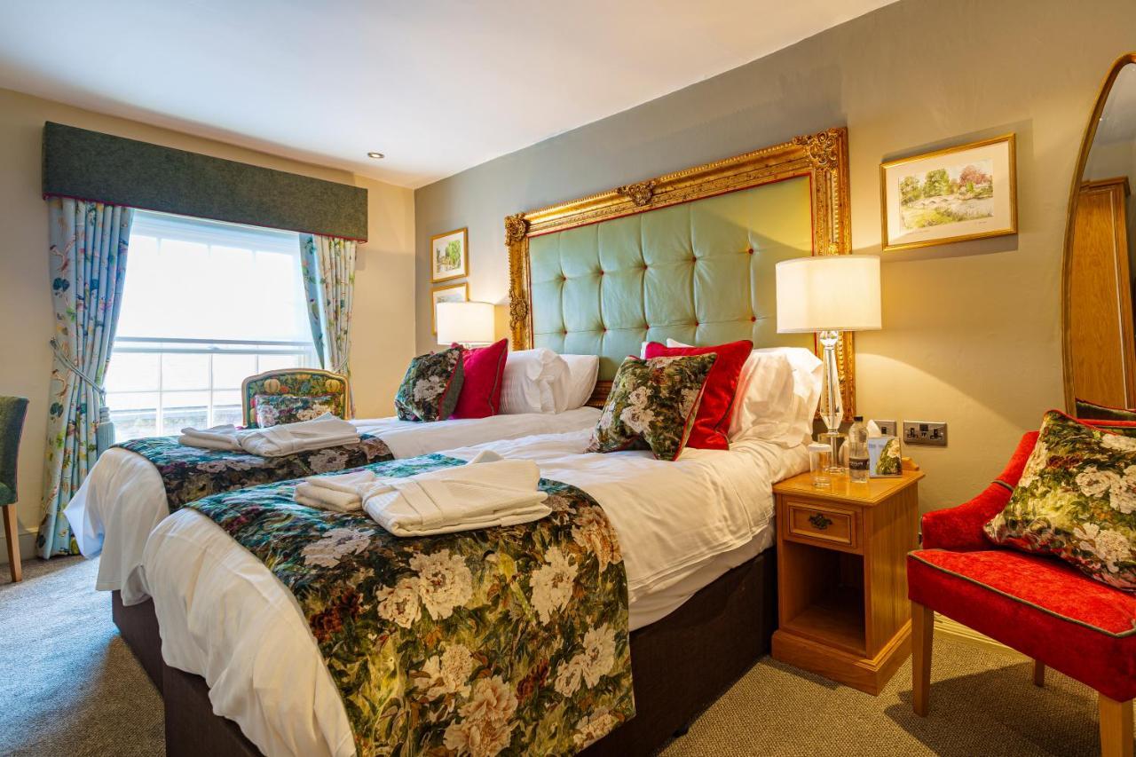 The Rutland Arms Hotel, Bakewell, Derbyshire المظهر الخارجي الصورة