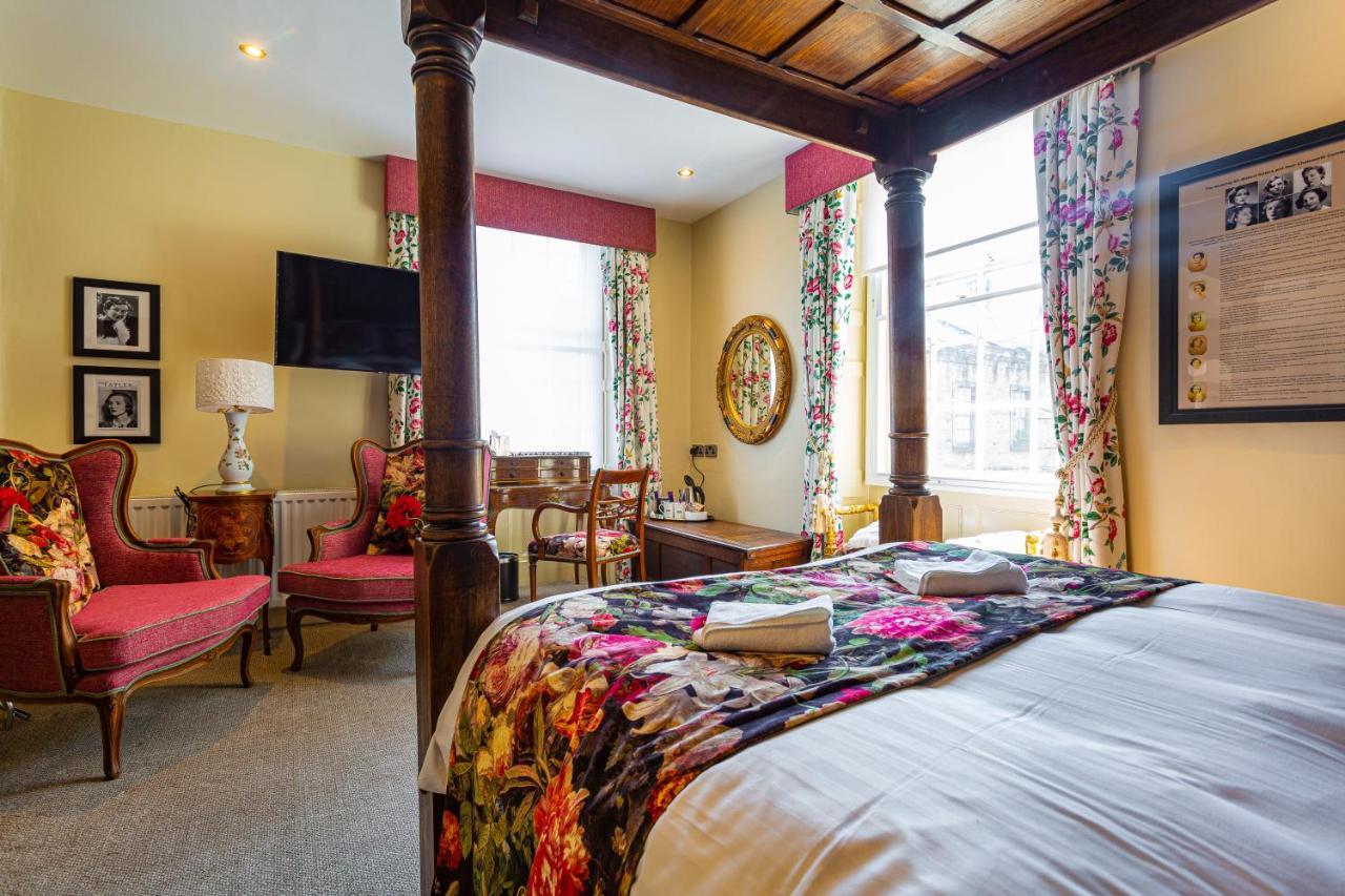 The Rutland Arms Hotel, Bakewell, Derbyshire المظهر الخارجي الصورة