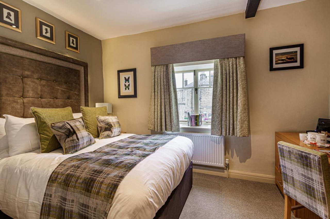 The Rutland Arms Hotel, Bakewell, Derbyshire المظهر الخارجي الصورة