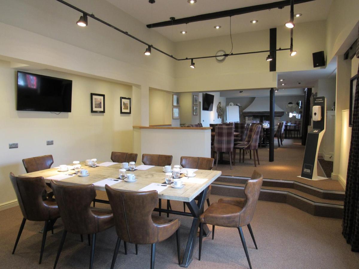 The Rutland Arms Hotel, Bakewell, Derbyshire المظهر الخارجي الصورة