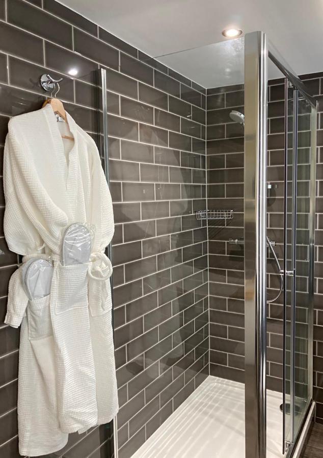 The Rutland Arms Hotel, Bakewell, Derbyshire المظهر الخارجي الصورة