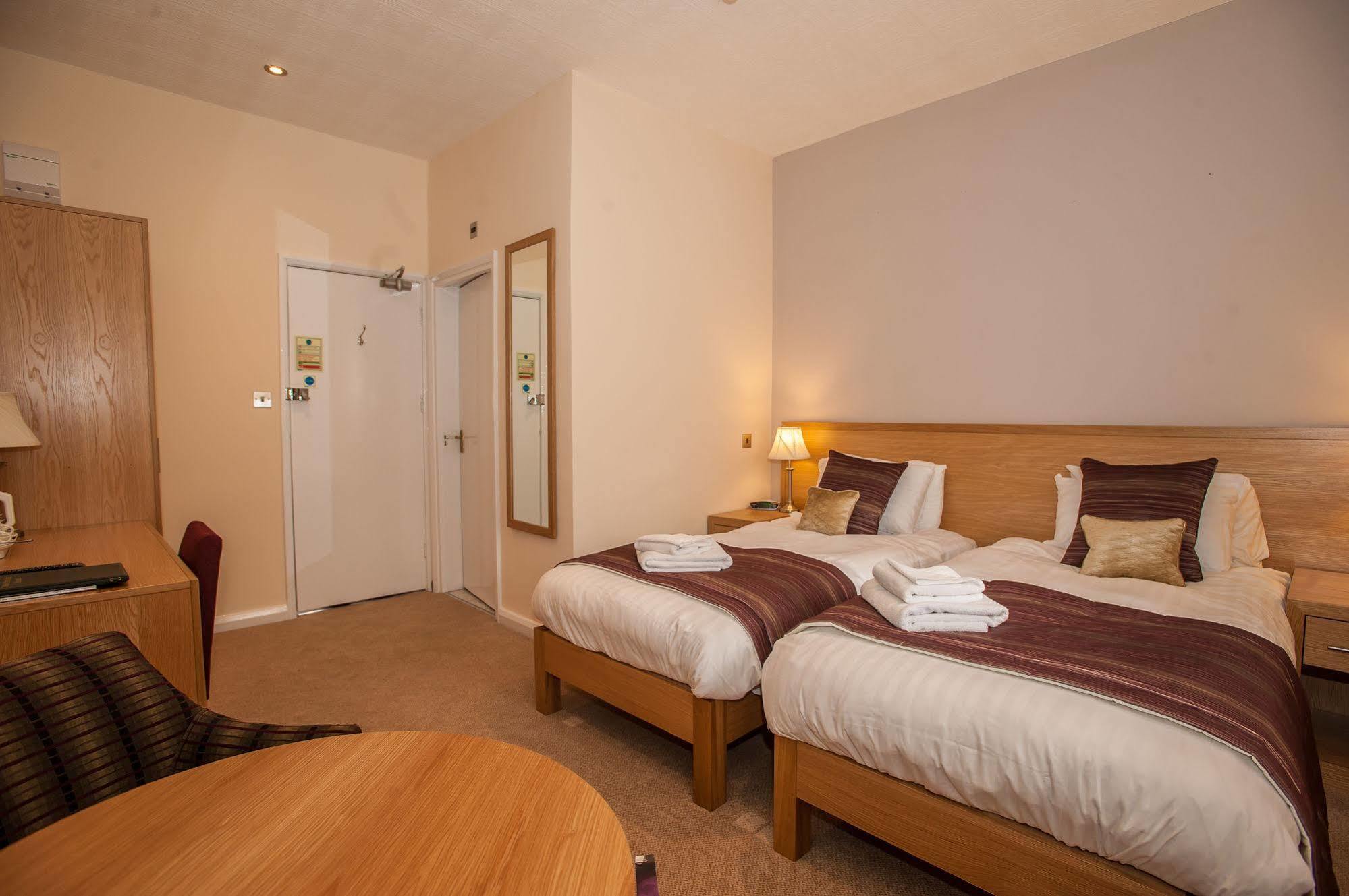 The Rutland Arms Hotel, Bakewell, Derbyshire المظهر الخارجي الصورة